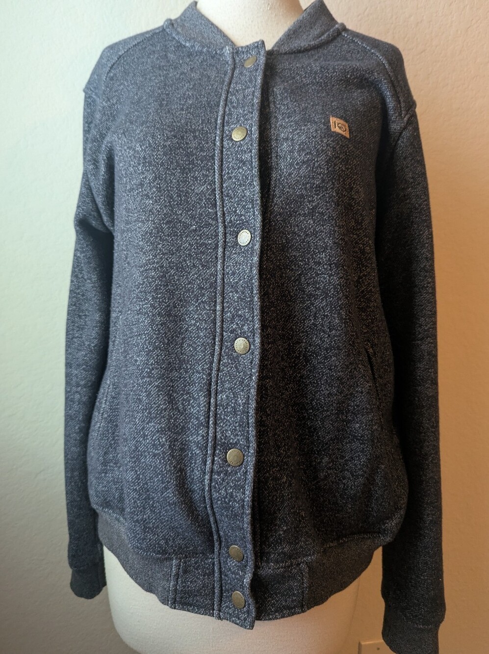 tentree Dark Heather Snap-Up Jacket, Size Medium